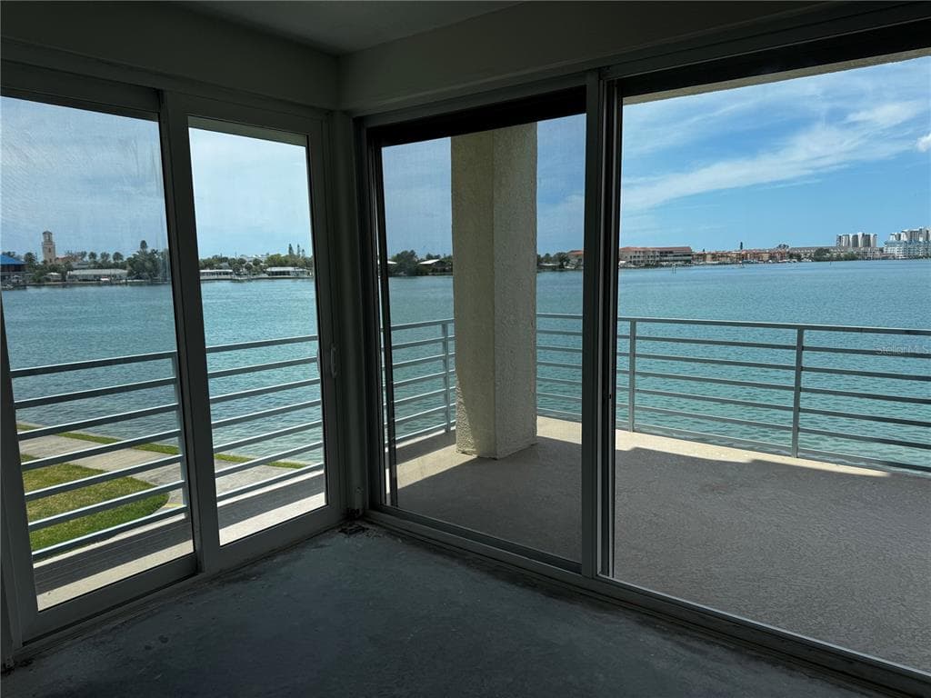 7932 SAILBOAT KEY BOULEVARD S 101 photo 1