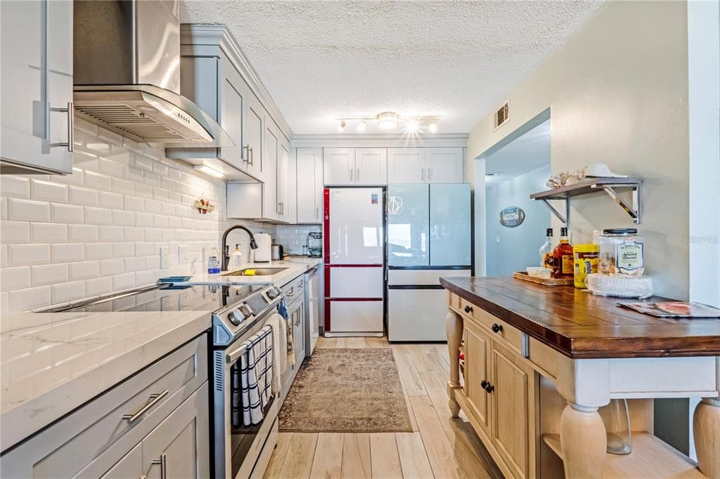 2222 OCEAN SHORE BOULEVARD 102B photo 6