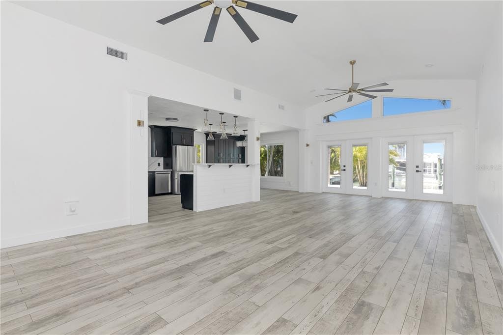 308 173RD AVENUE E photo 17
