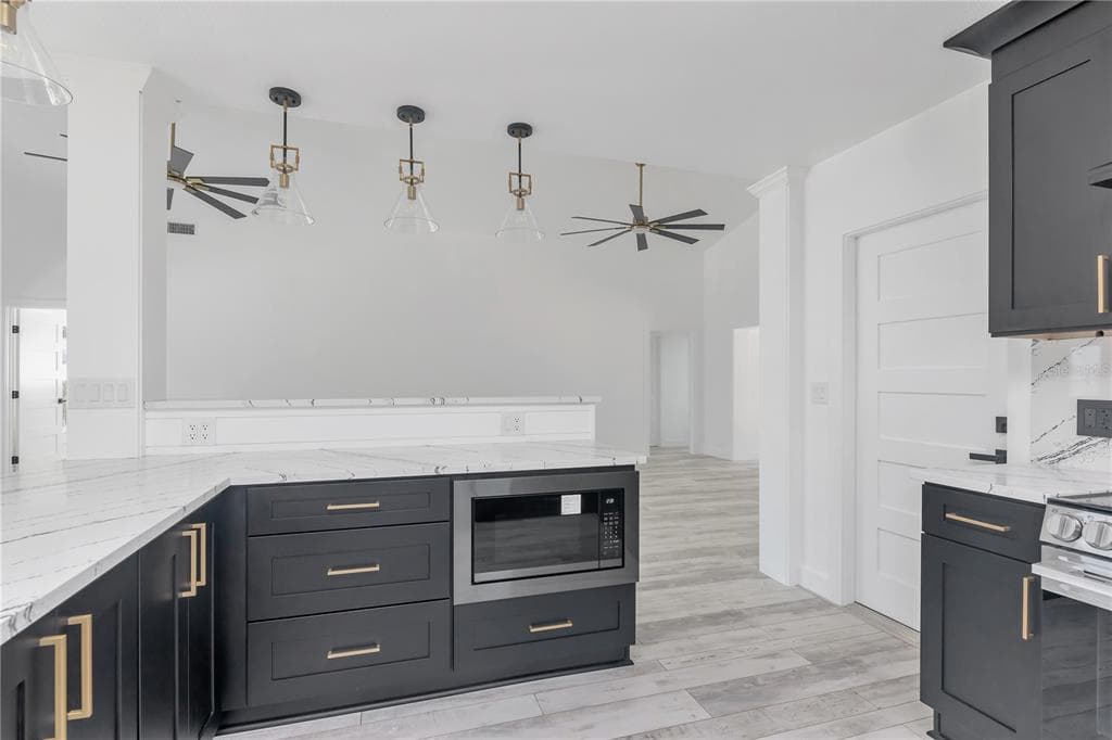 308 173RD AVENUE E photo 10