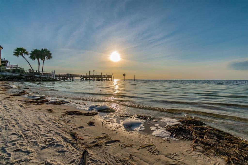 6211 BAYSIDE DRIVE photo 23