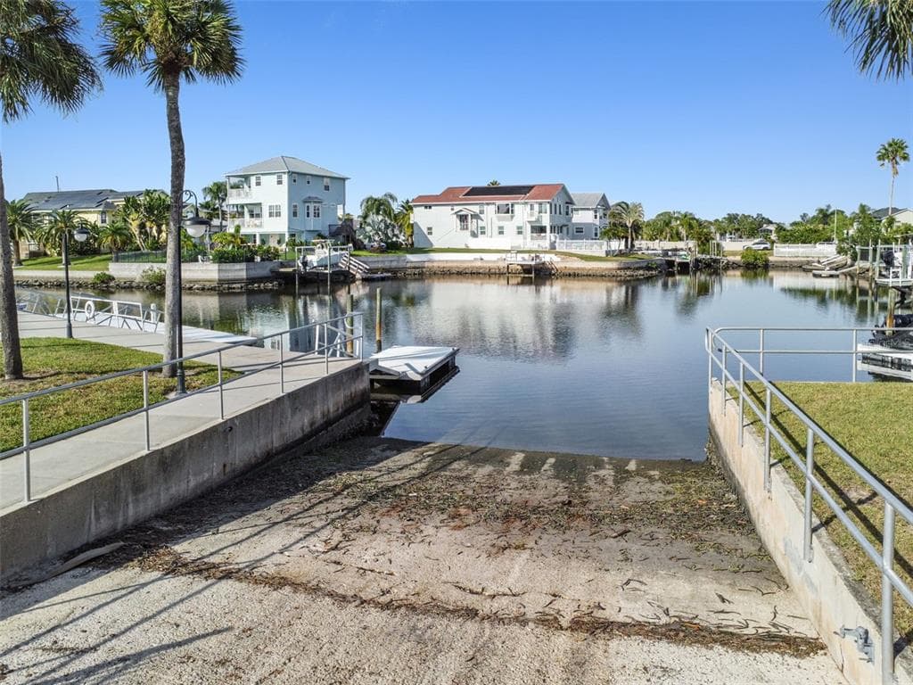 6211 BAYSIDE DRIVE photo 24