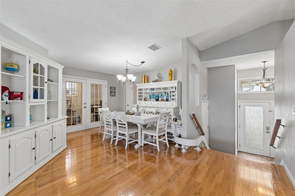 6211 BAYSIDE DRIVE photo 8