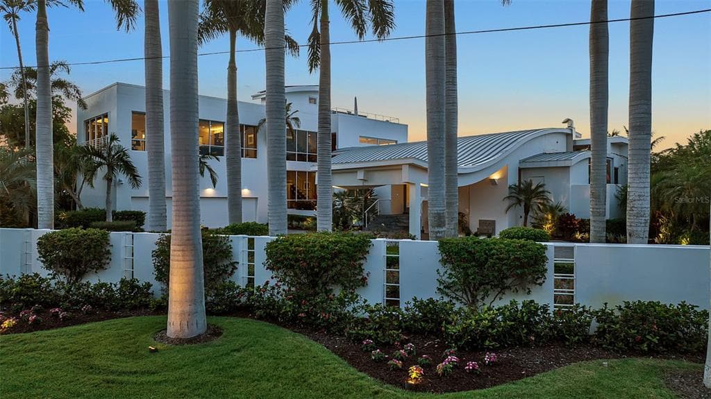 445 MCKINLEY DRIVE 5