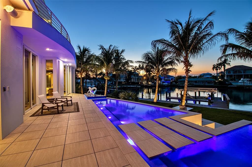 445 MCKINLEY DRIVE 4