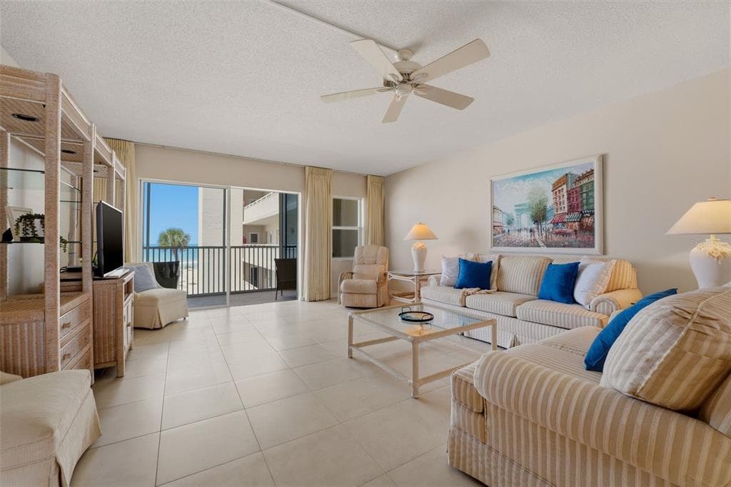 1150 TARPON CENTER DRIVE 304 photo 16