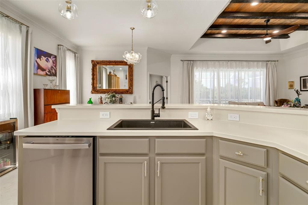 6413 GRAND POINT AVENUE photo 16