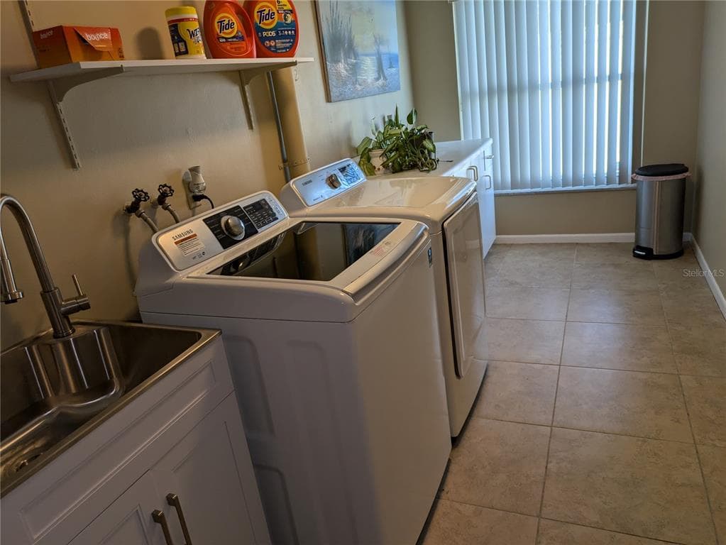 212 POINCIANA LANE photo 21