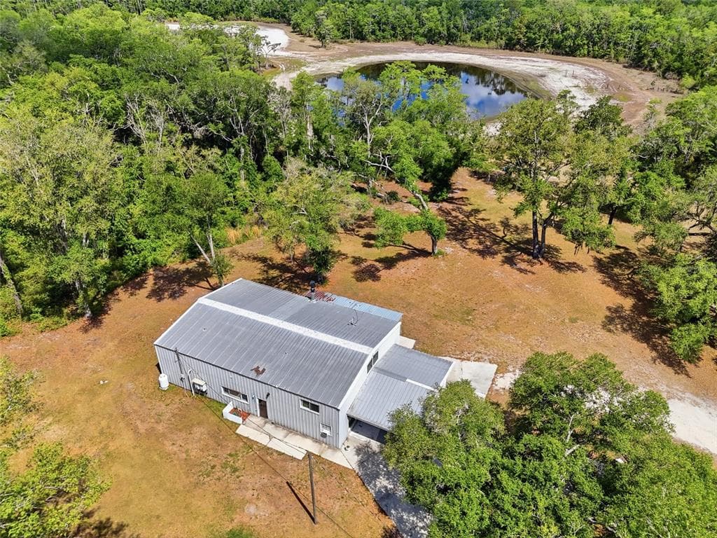 401 SE FALCON ROAD photo 16