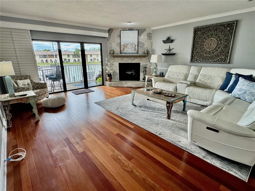 513 HAVEN POINT DRIVE photo 6