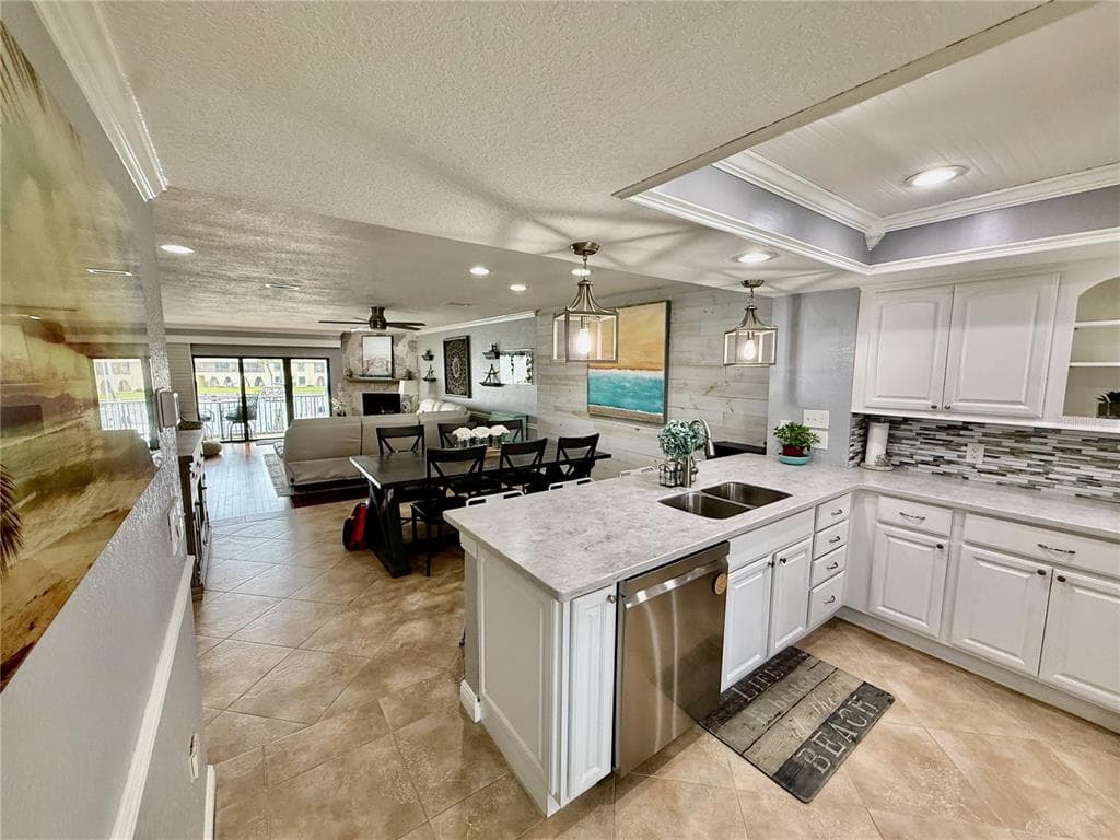 513 HAVEN POINT DRIVE photo 25