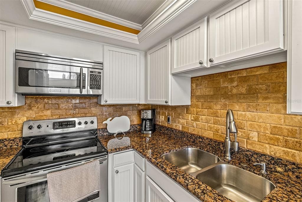 9495 BLIND PASS ROAD 202 photo 14