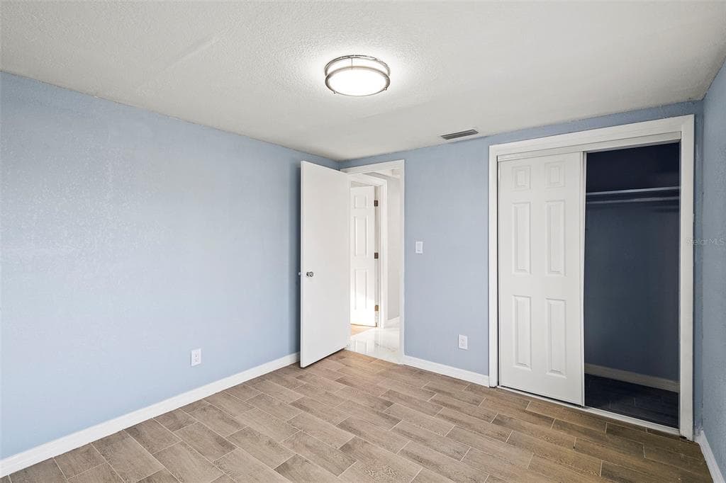 3332 WILSON DRIVE photo 10