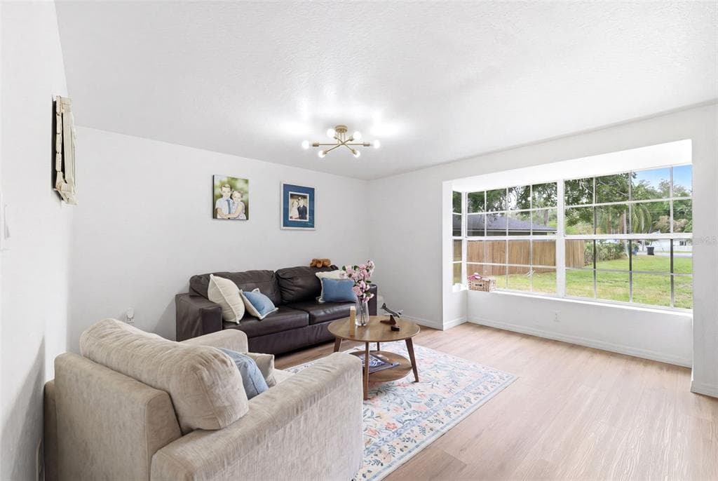 19003 CEDAR LANE 5