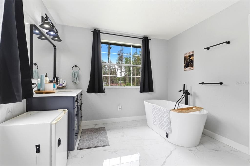 19003 CEDAR LANE photo 21