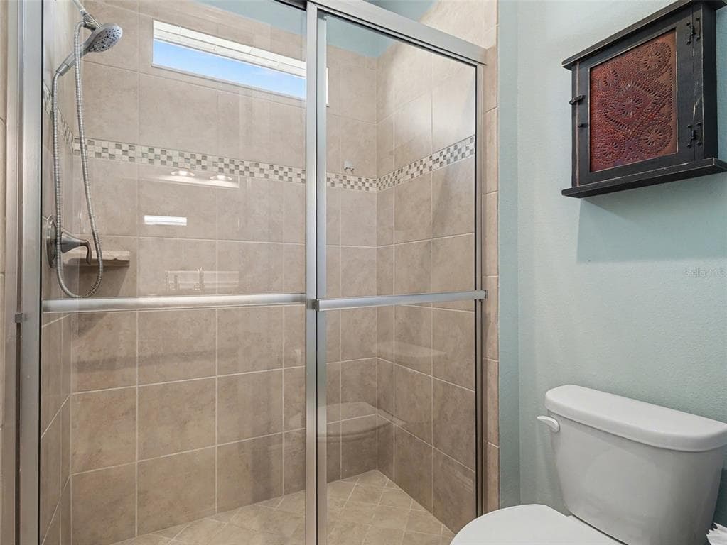 1018 OVERLOOK COURT photo 20