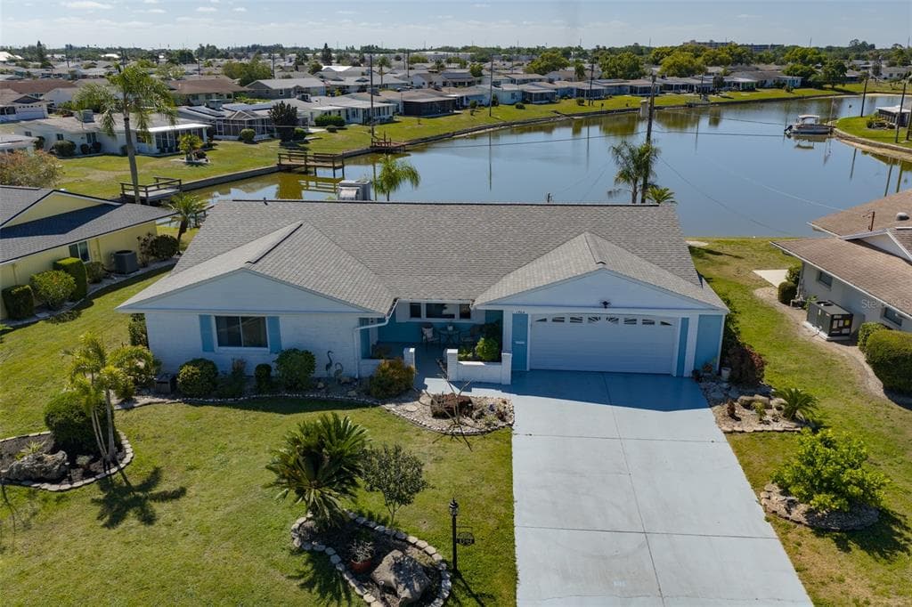 1704 DANBURY DRIVE 2