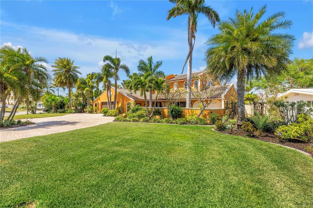 3945 POINSETTIA DRIVE 2