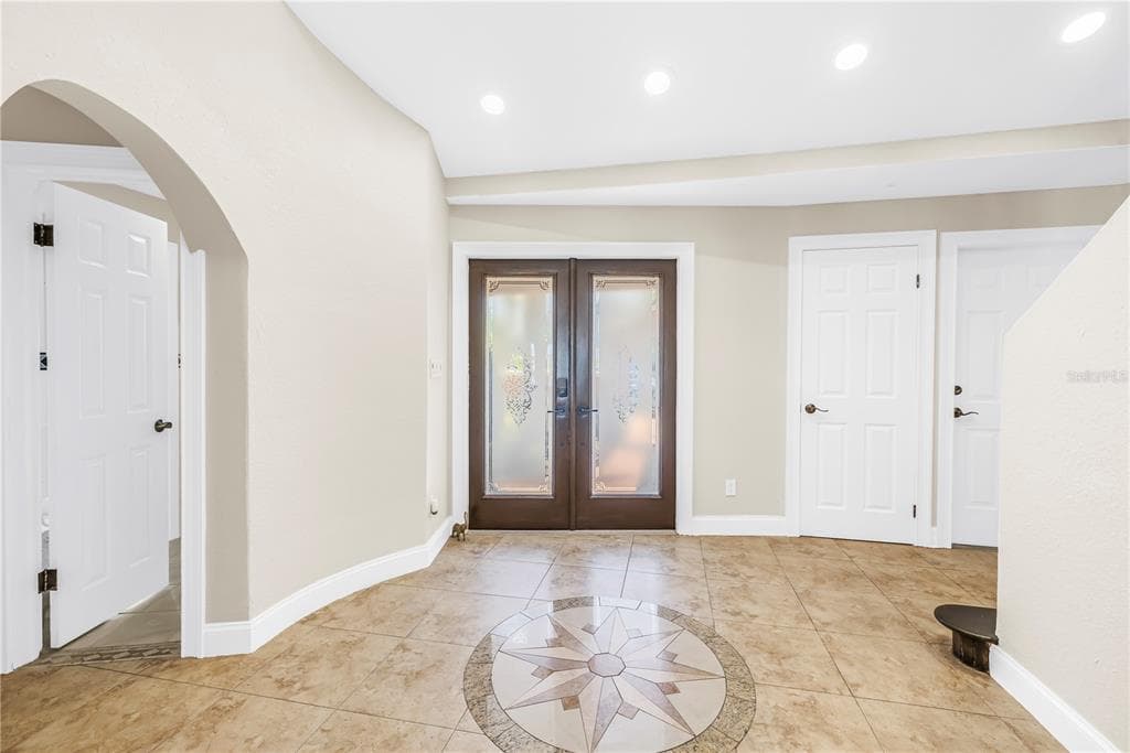 3945 POINSETTIA DRIVE photo 15