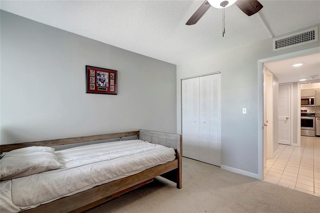 400 64TH AVENUE 202 photo 21