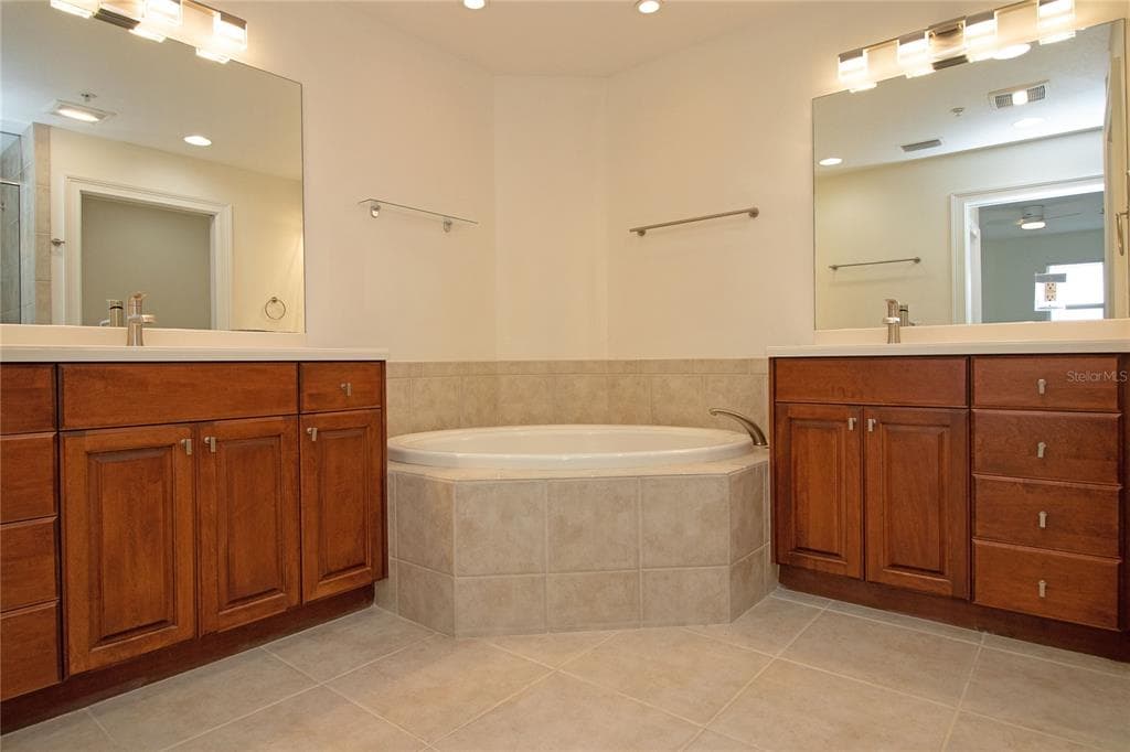 615 RIVIERA DUNES WAY 402 photo 22