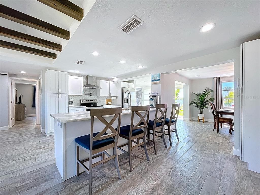 4930 BAY PARK DRIVE photo 13