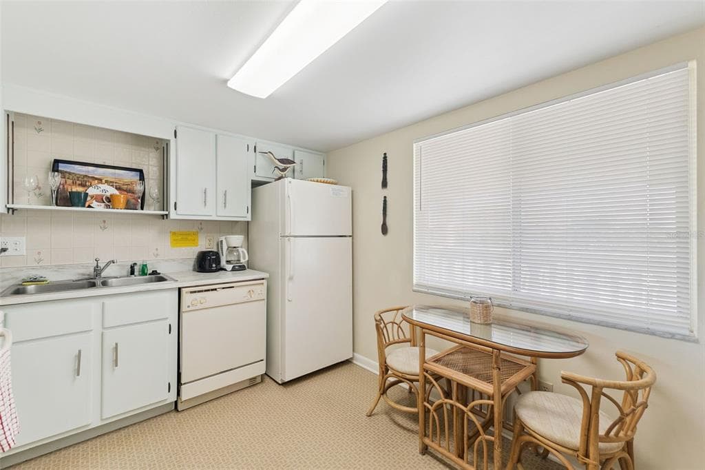 3663 S ATLANTIC AVENUE 31B photo 12