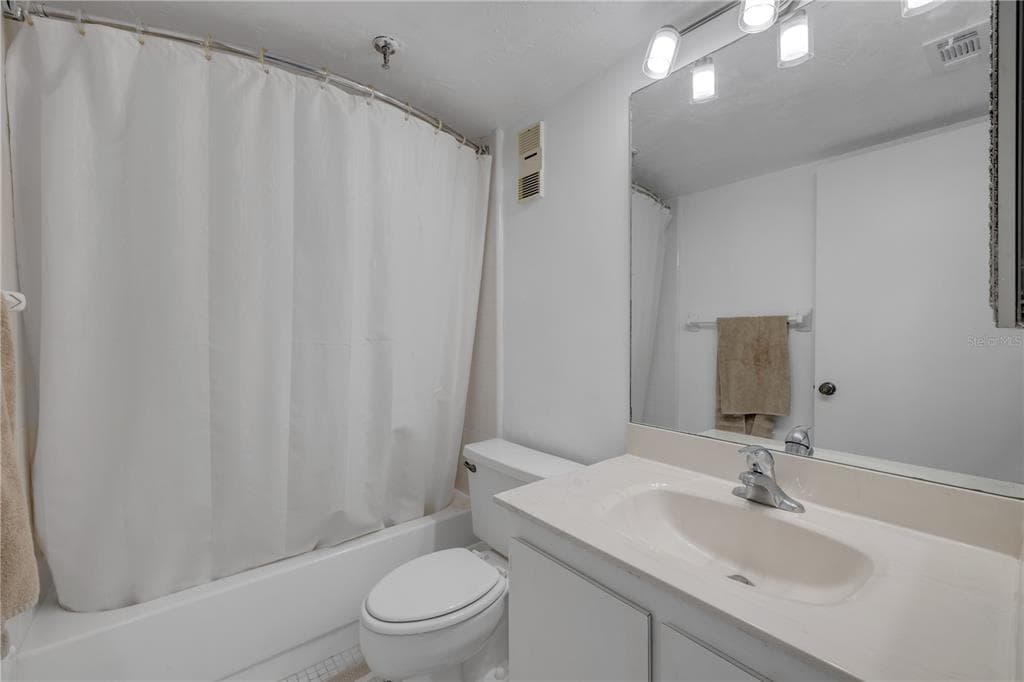 3001 S ATLANTIC AVENUE 503 photo 23