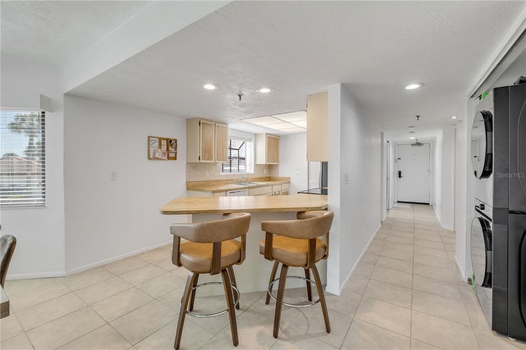 3001 S ATLANTIC AVENUE 503 photo 8