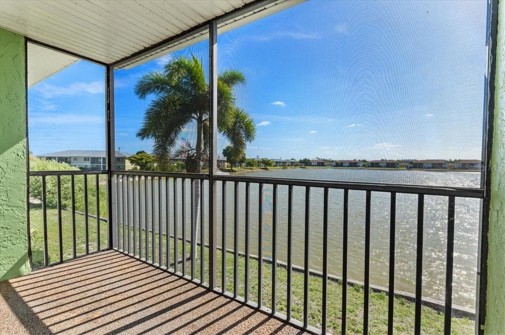 25225 RAMPART BOULEVARD 1207 photo 25