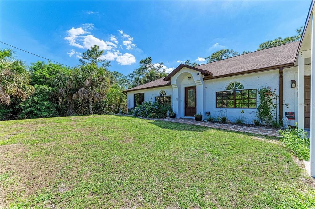 4235 SHOREWOOD STREET photo 5