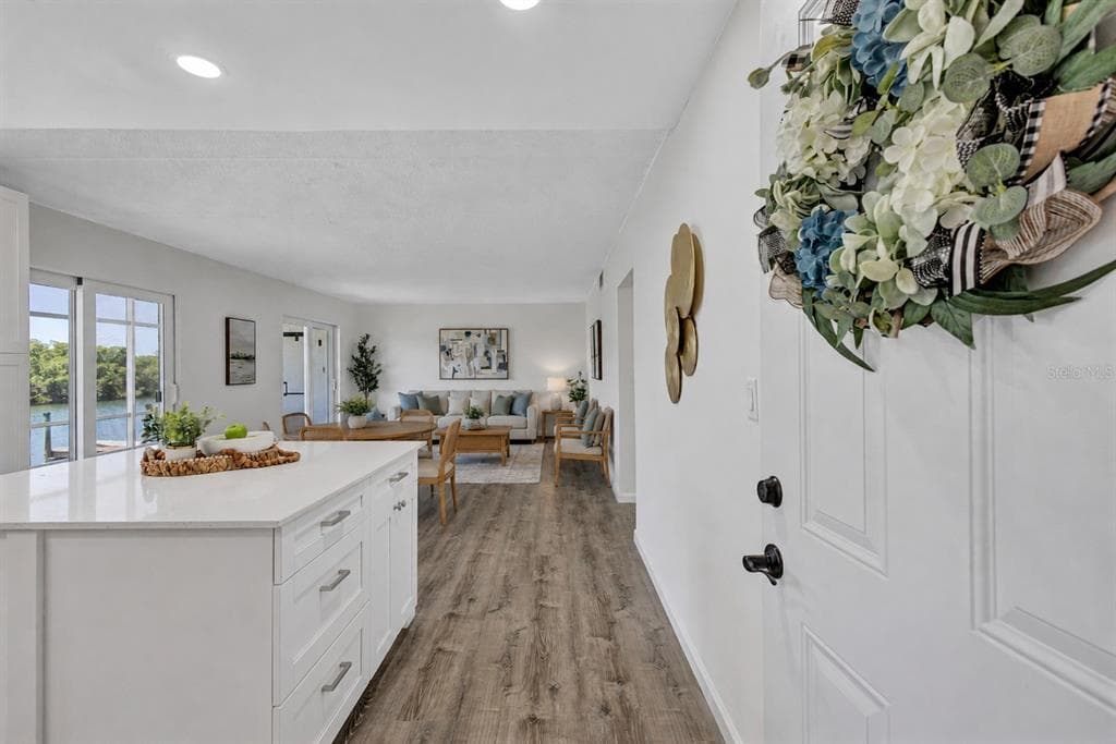 8817 BAY POINTE DRIVE 107 photo 3
