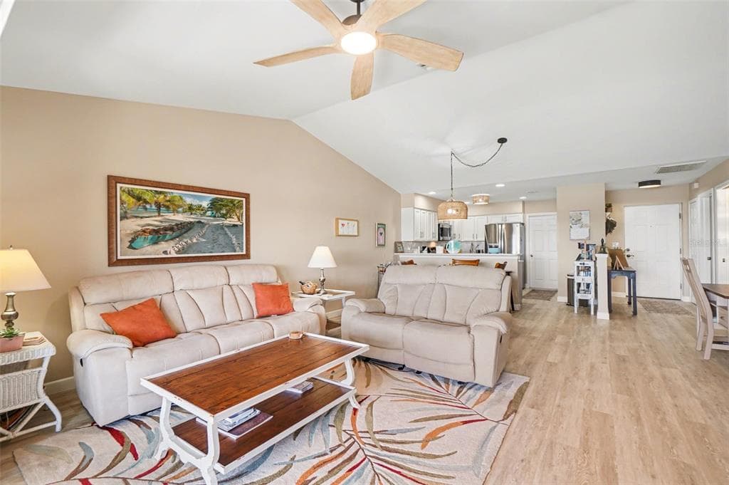 26333 NADIR ROAD 111 photo 19