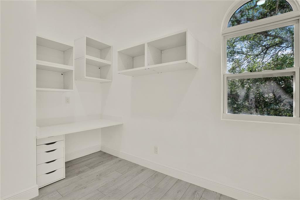 2816 CORRINE STREET 1 photo 15