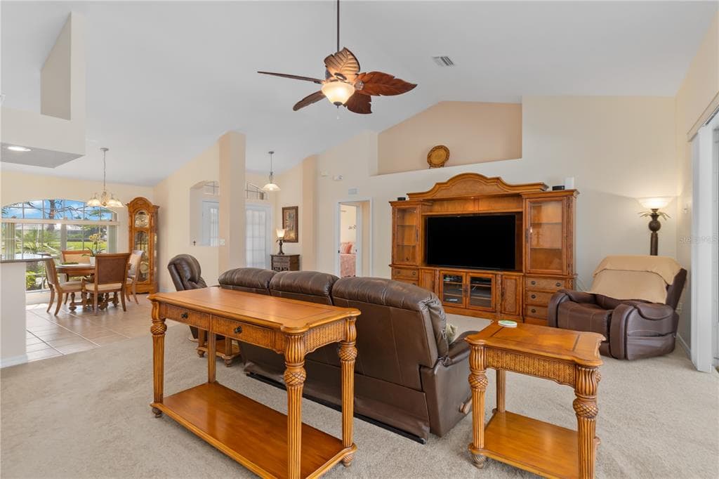 176 MARINER LANE photo 9