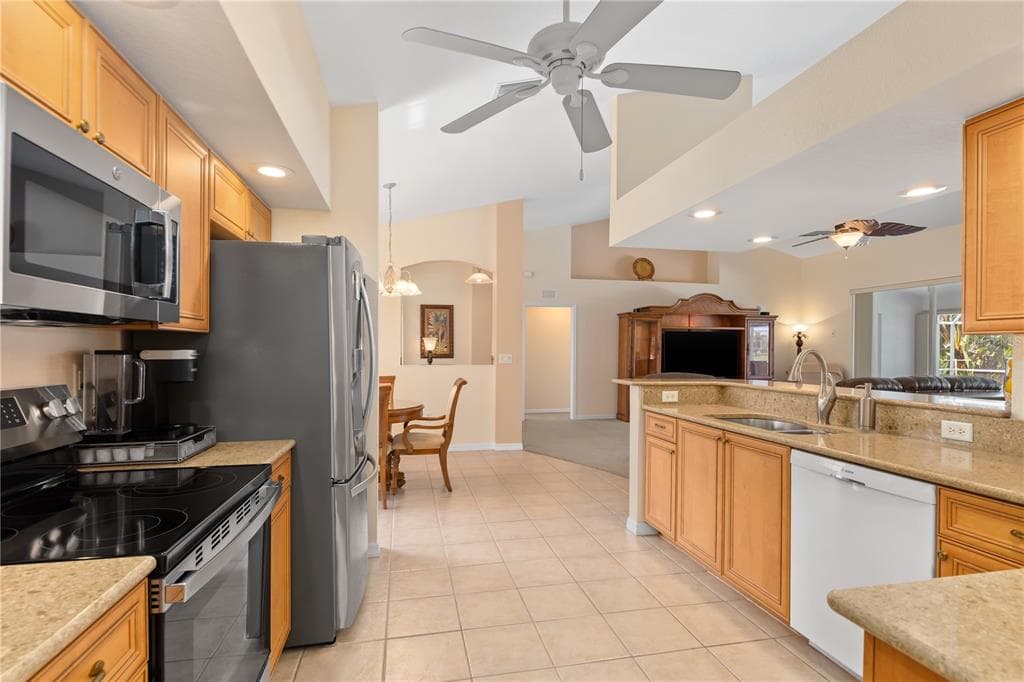176 MARINER LANE photo 10