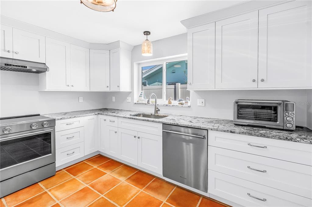 12475 4TH STREET E photo 18
