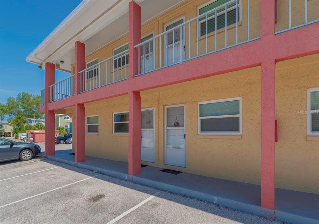 8567 W GULF BOULEVARD 3N photo 5