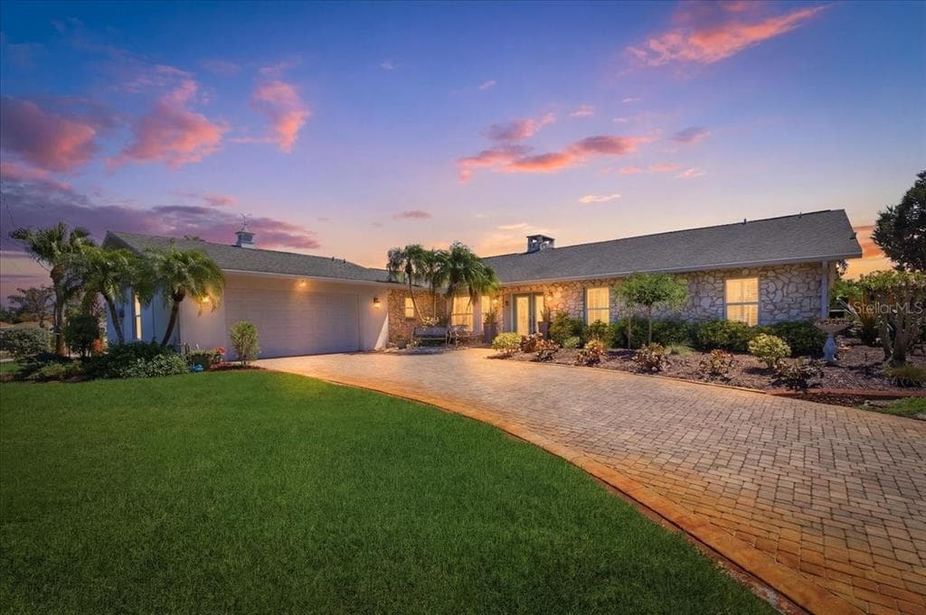 1231 BAYSHORE DRIVE 4
