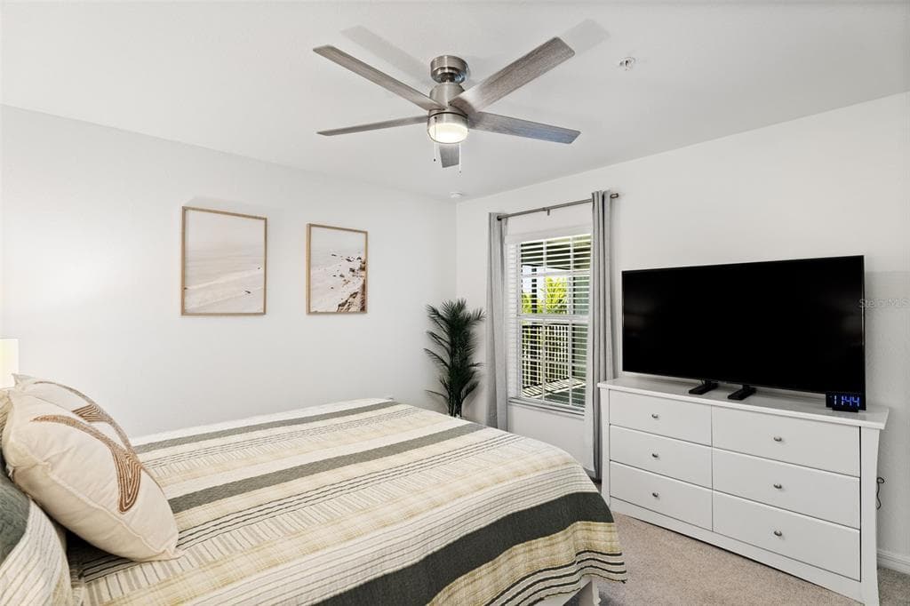 14241 HERITAGE LANDING BOULEVARD 1827 photo 25