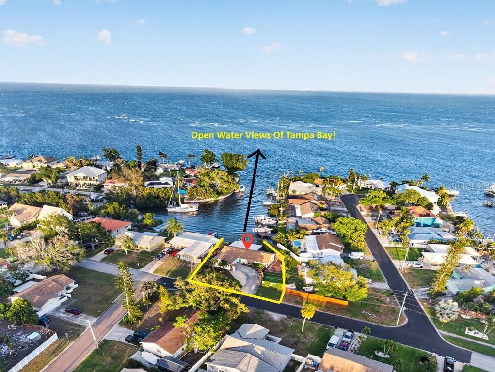 4200 BEACH DRIVE SE photo 1