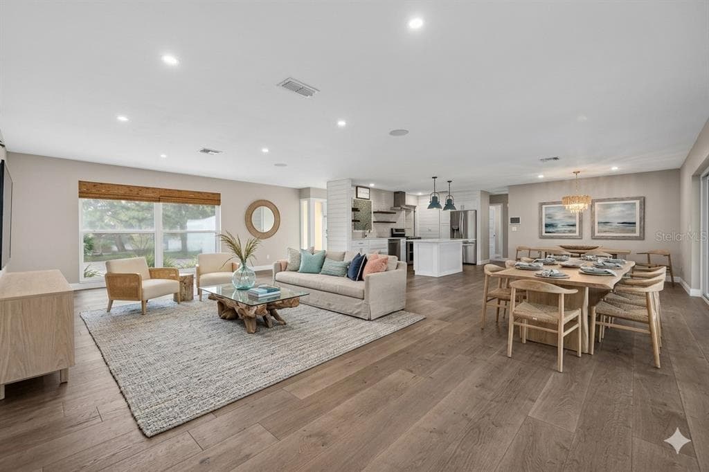 4200 BEACH DRIVE SE photo 5