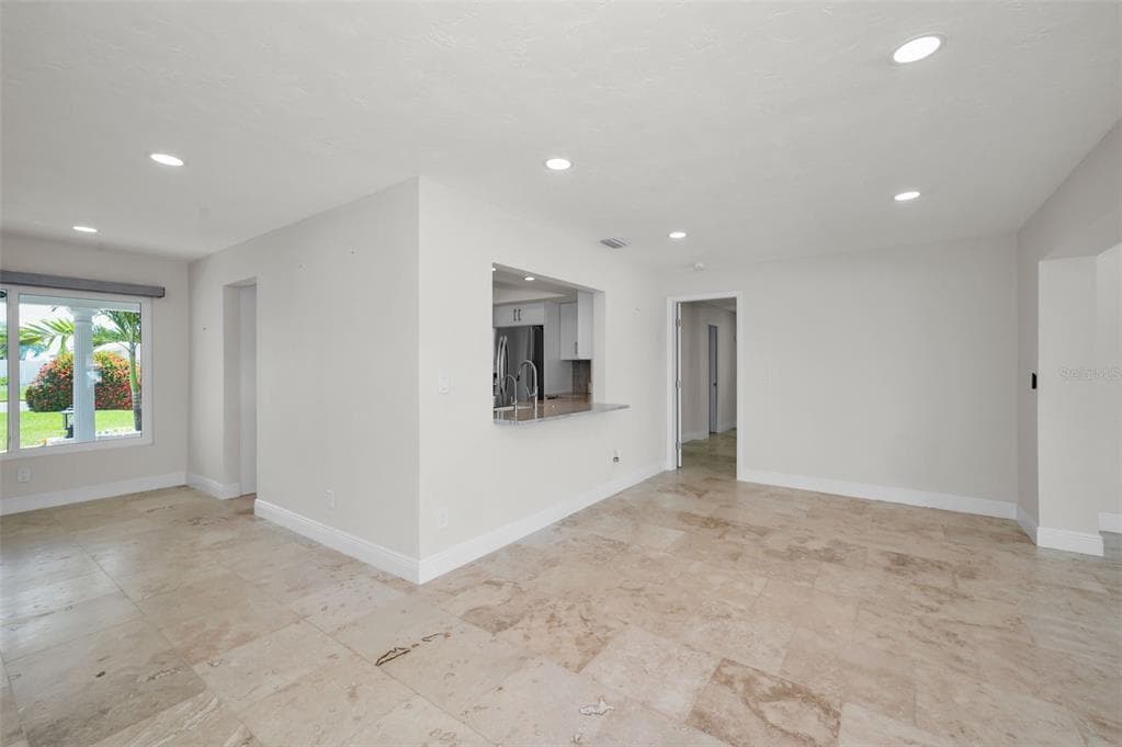 11800 7TH STREET E photo 10
