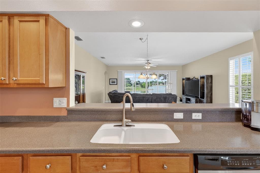 2359 WAKEFIELD WAY photo 17