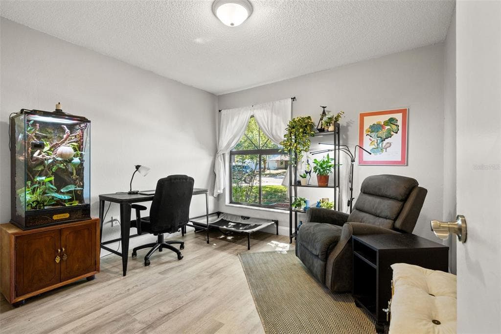 12908 LONGCREST DRIVE photo 21