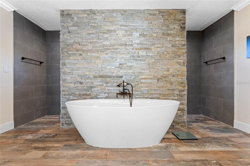 17531 COUNTY ROAD 455 photo 22