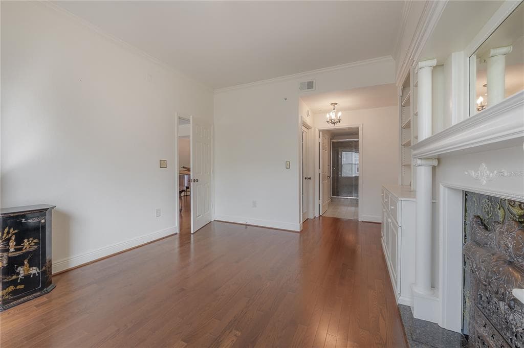700 S HARBOUR ISLAND BOULEVARD 716 photo 24