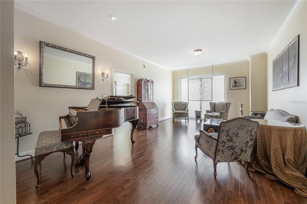 700 S HARBOUR ISLAND BOULEVARD 716 photo 4