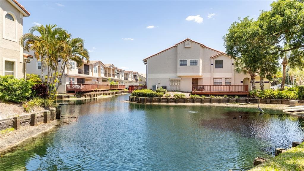 10438 SAINT TROPEZ PLACE photo 6