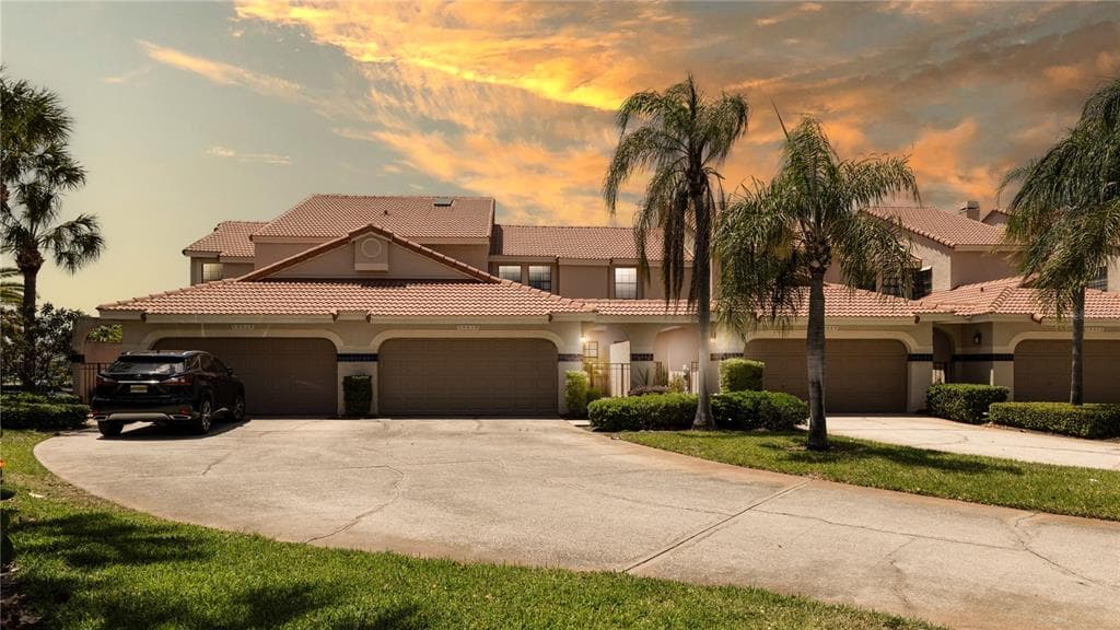 10438 SAINT TROPEZ PLACE photo 1